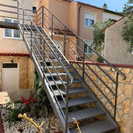 Apartman Meghan Pula Exterior photo