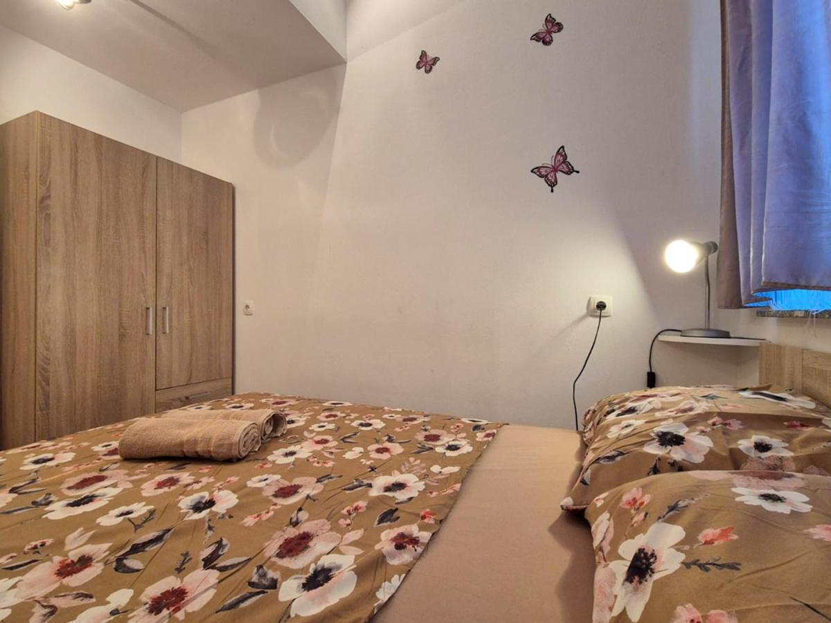 Meghan Apartament *
